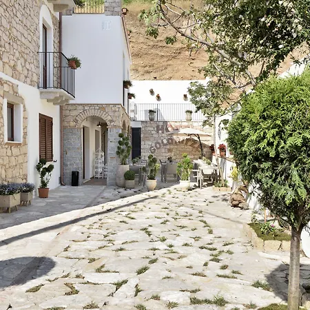 Отель Goloritze 3*