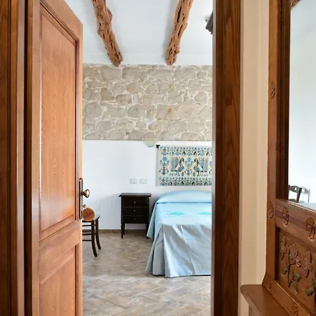 מלון Goloritze 3*